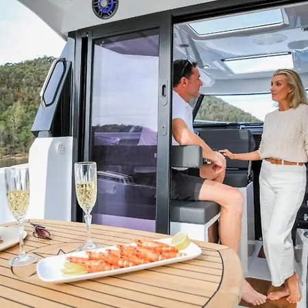 보트호텔 Siesta Luxury Boat - Na Lodzi W Marinie Solnej *