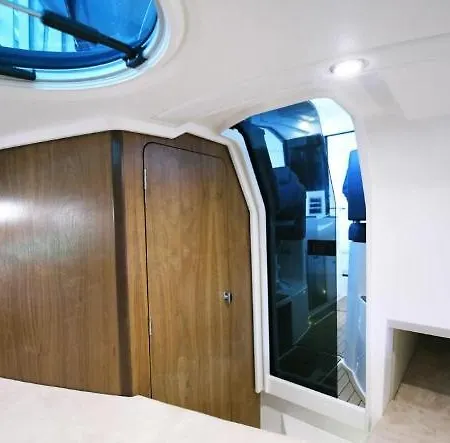 보트호텔 Siesta Luxury Boat - Na Lodzi W Marinie Solnej *