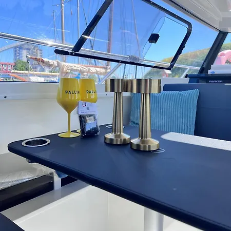 보트호텔 Siesta Luxury Boat - Na Lodzi W Marinie Solnej *
