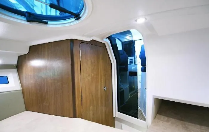 ספינת מלון Siesta Boat *