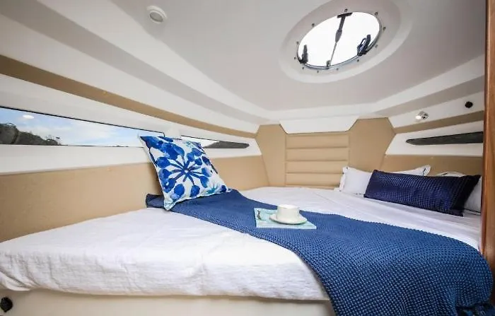 Siesta Boat * 코워브제크